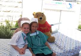 Niños en Shaare Center Hospital